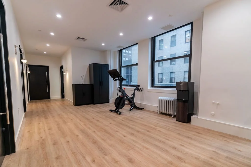 Sinar Treatments private chiropractic and wellness office in Midtown Manhattan