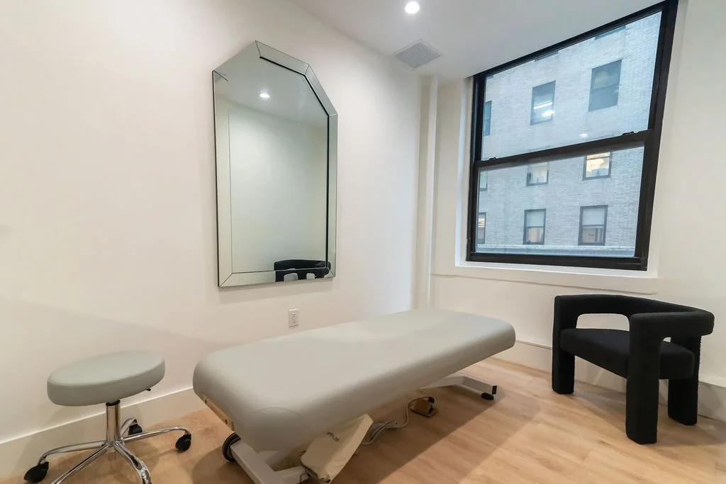 Sinar Treatments private chiropractic and wellness office in Midtown Manhattan
